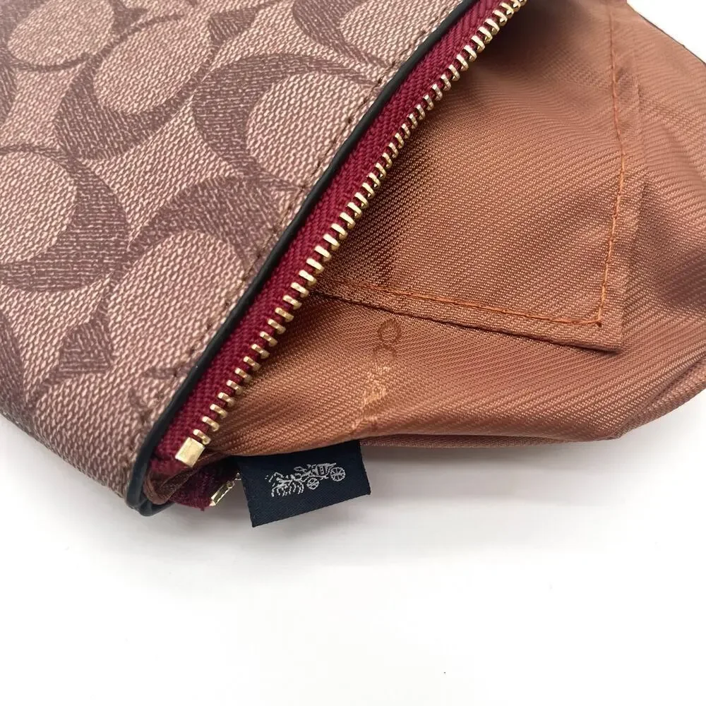 COACH NWT Signature Leather Strawberry Corner Zip Wristlet